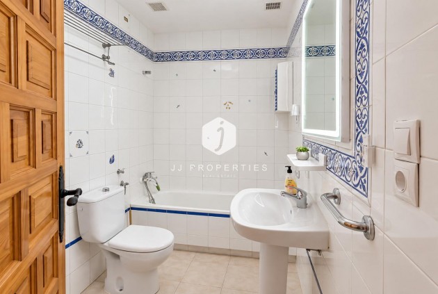 Segunda mano - Apartamento / piso -
Torrevieja - Playa de los Locos