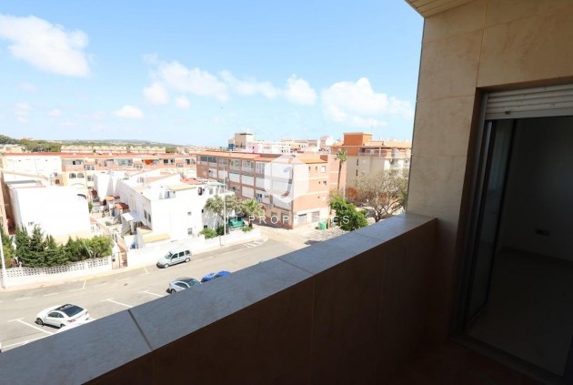 Resale - Apartment / flat -
Torrevieja - Costa Blanca