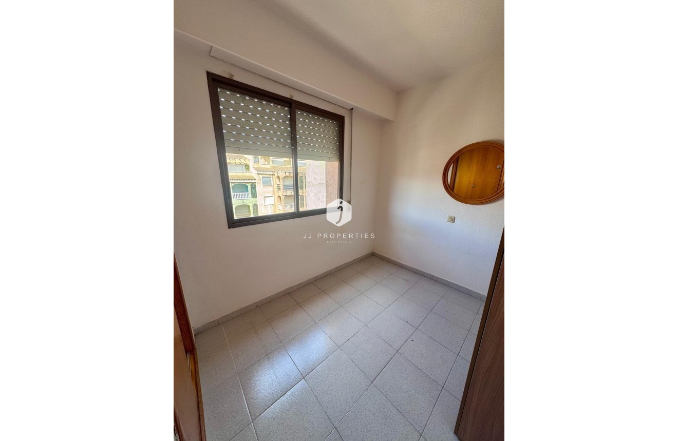 D'occasion - Appartement -
Torrevieja - PARQUE DE LAS NACIONES