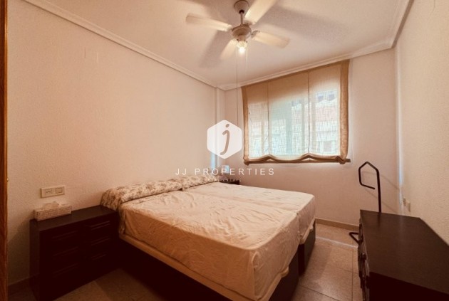 Resale - Apartment / flat -
La Mata - Costa Blanca