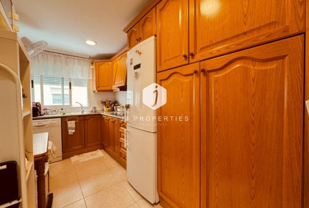 Resale - Apartment / flat -
La Mata - Costa Blanca