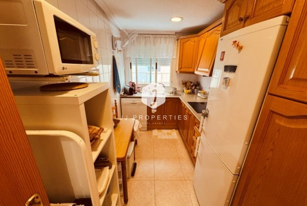 Resale - Apartment / flat -
La Mata - Costa Blanca