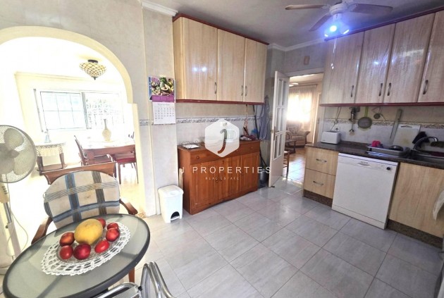 Resale - Villa -
Torrevieja - Los Balcones - Los Altos del Edén