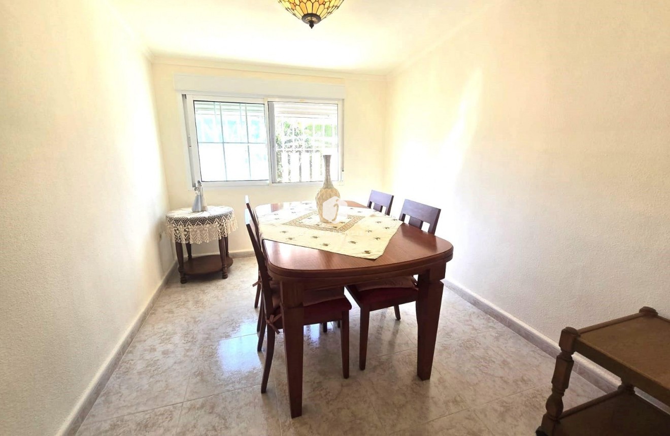 Resale - Villa -
Torrevieja - Los Balcones - Los Altos del Edén