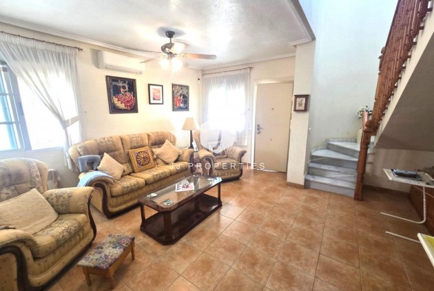 Resale - Villa -
Torrevieja - Los Balcones - Los Altos del Edén