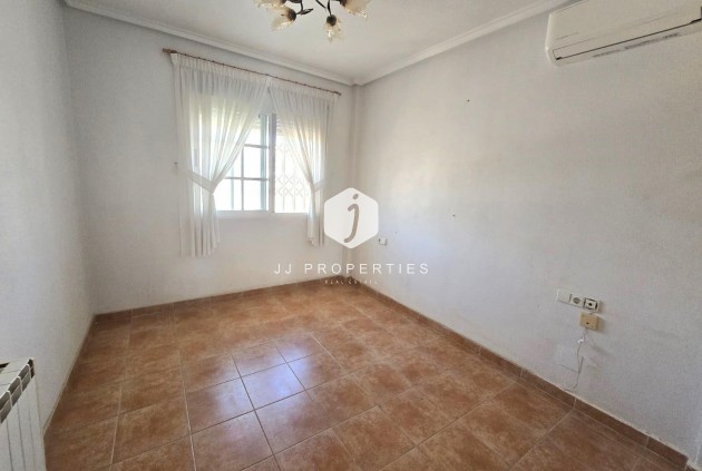 Resale - Villa -
Torrevieja - Los Balcones - Los Altos del Edén