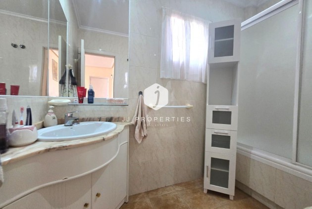 Resale - Villa -
Torrevieja - Los Balcones - Los Altos del Edén