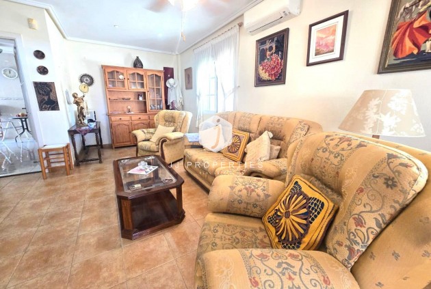 Resale - Villa -
Torrevieja - Los Balcones - Los Altos del Edén