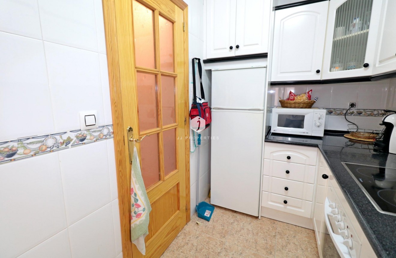 D'occasion - Appartement -
Torrevieja - Acequion