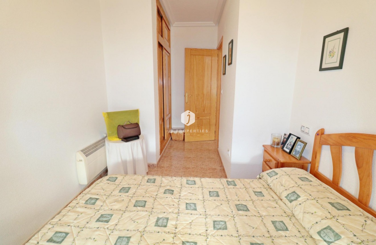 D'occasion - Appartement -
Torrevieja - Acequion