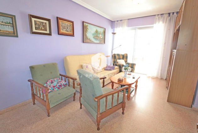 D'occasion - Appartement -
Torrevieja - Acequion