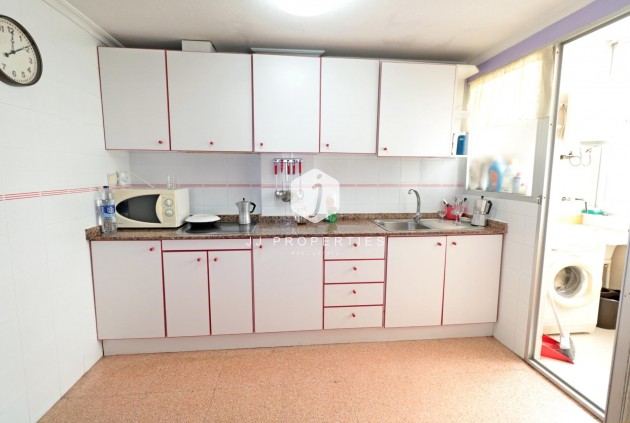 D'occasion - Appartement -
Torrevieja - Acequion
