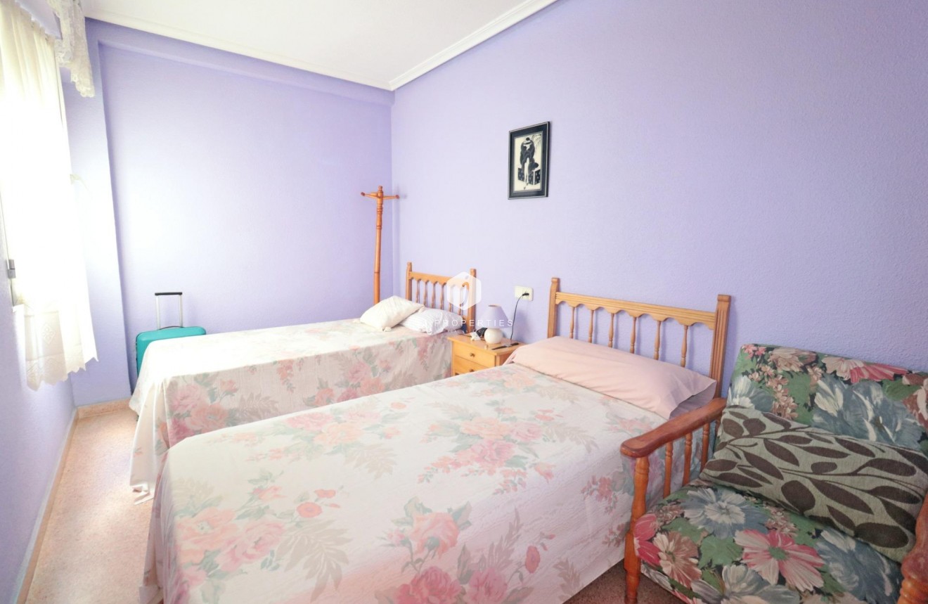 D'occasion - Appartement -
Torrevieja - Acequion