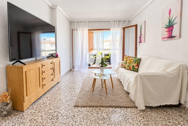 D'occasion - Appartement -
Torrevieja - Acequion