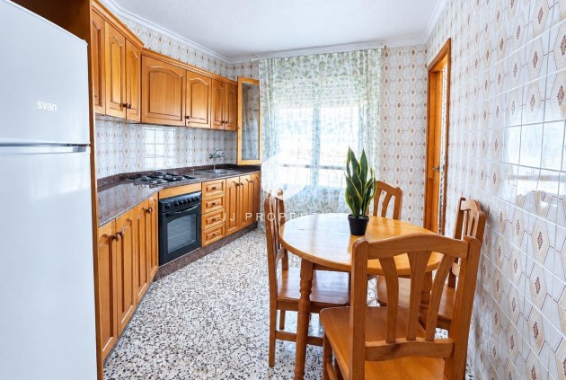 D'occasion - Appartement -
Torrevieja - Acequion