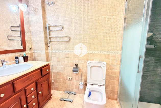 D'occasion - Appartement -
Torrevieja - Acequion