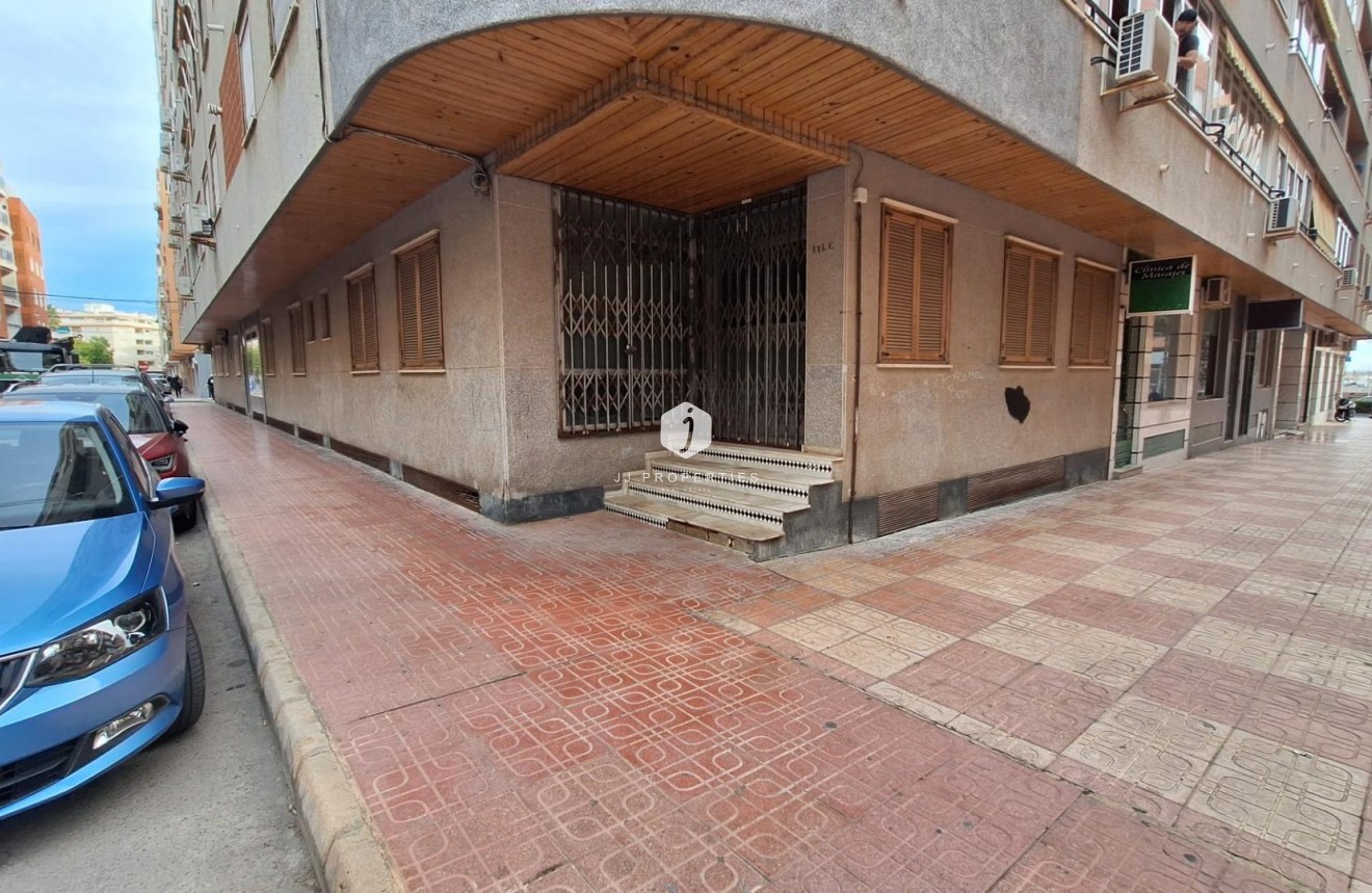 Resale - Apartment / flat -
Torrevieja - Acequion