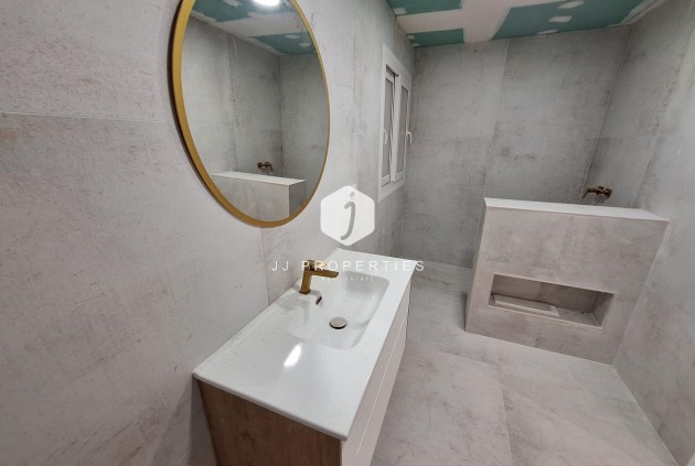 Resale - Apartment / flat -
Torrevieja - Acequion