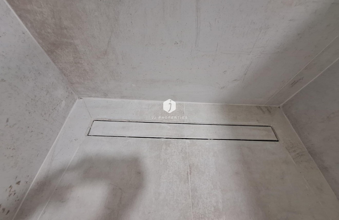 Resale - Apartment / flat -
Torrevieja - Acequion
