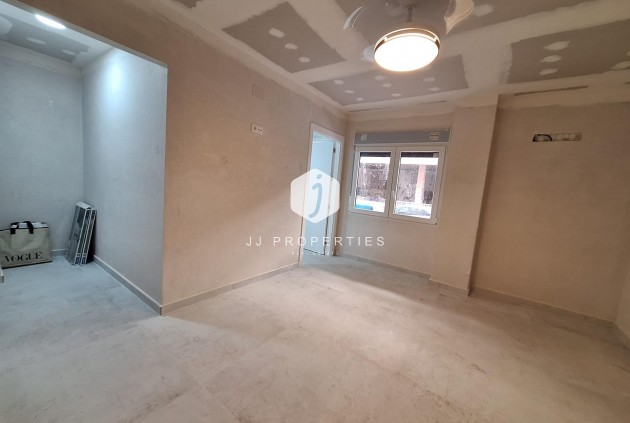 Resale - Apartment / flat -
Torrevieja - Acequion