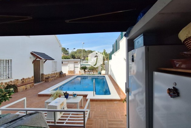 Z drugiej ręki - Villa -
Torrevieja - Los Balcones - Los Altos del Edén