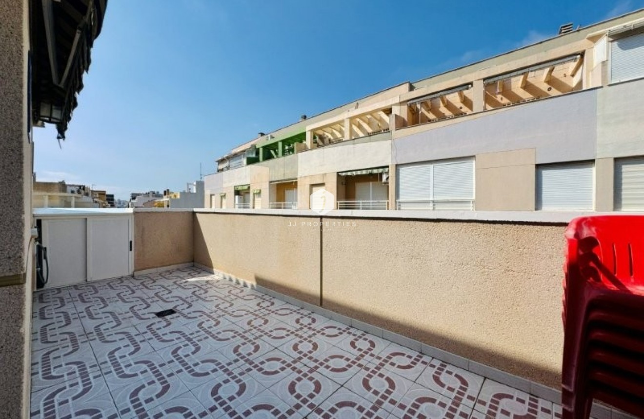 D'occasion - Attique -
La Mata - Costa Blanca