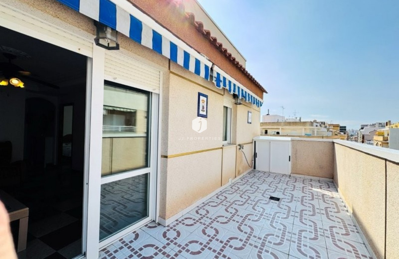 D'occasion - Attique -
La Mata - Costa Blanca