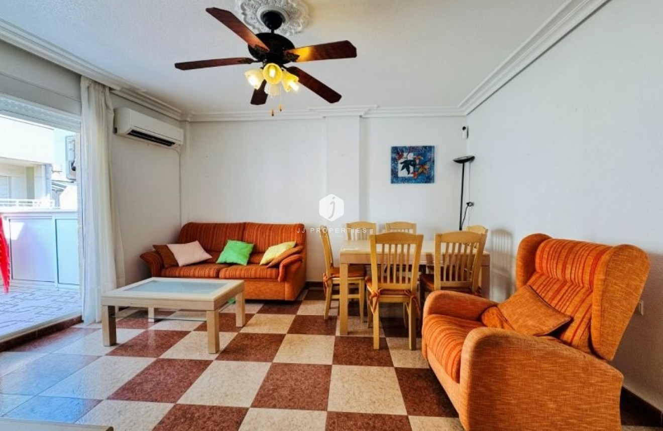 D'occasion - Attique -
La Mata - Costa Blanca