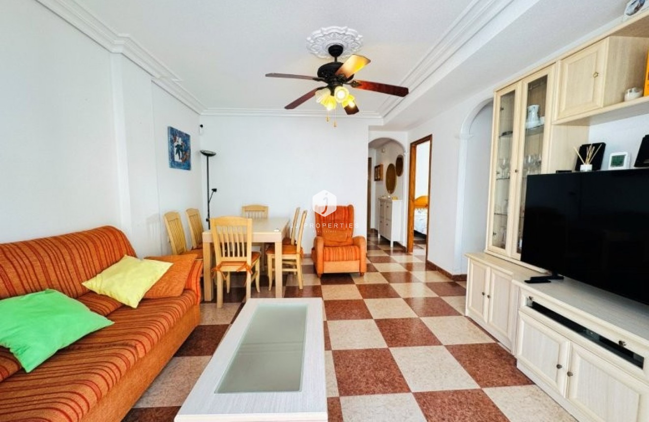 D'occasion - Attique -
La Mata - Costa Blanca