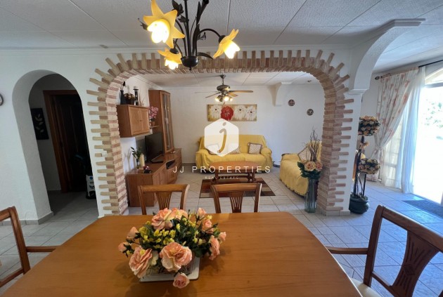 Segunda mano - Chalet -
Torrevieja - San luis