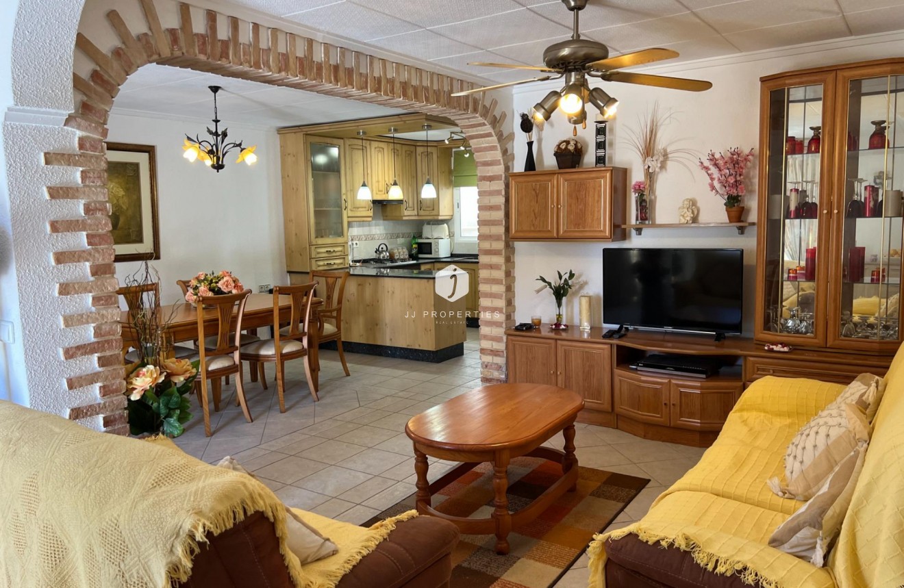 Segunda mano - Chalet -
Torrevieja - San luis