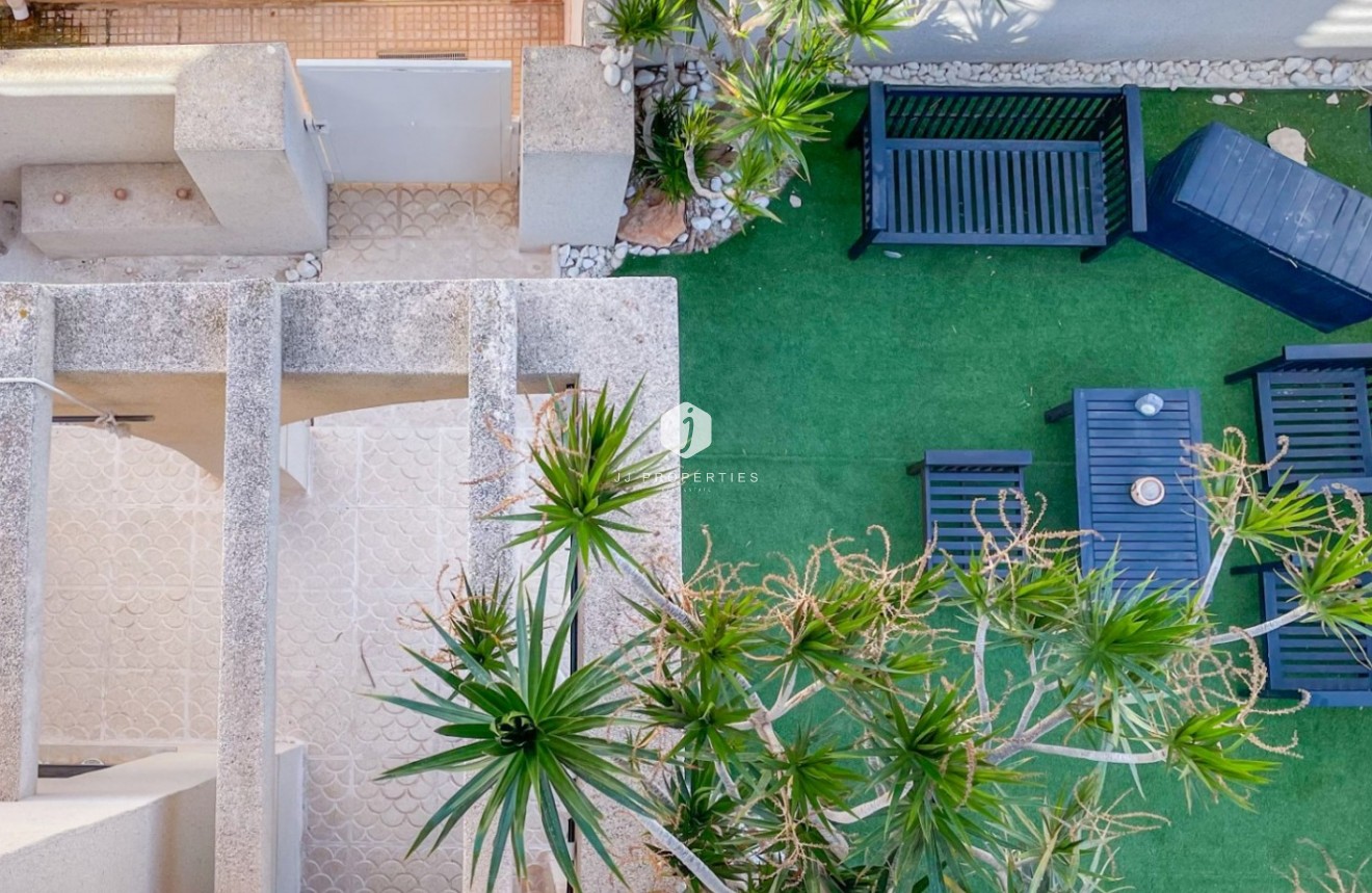 Tweedehands - Chalet -
Torrevieja - Costa Blanca