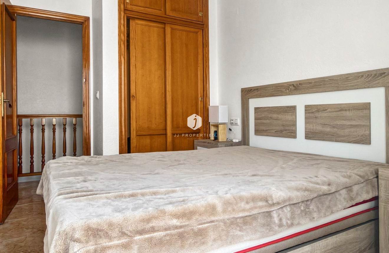 Tweedehands - Chalet -
Torrevieja - Costa Blanca