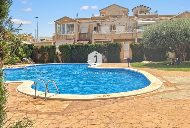 Tweedehands - Chalet -
Torrevieja - Costa Blanca