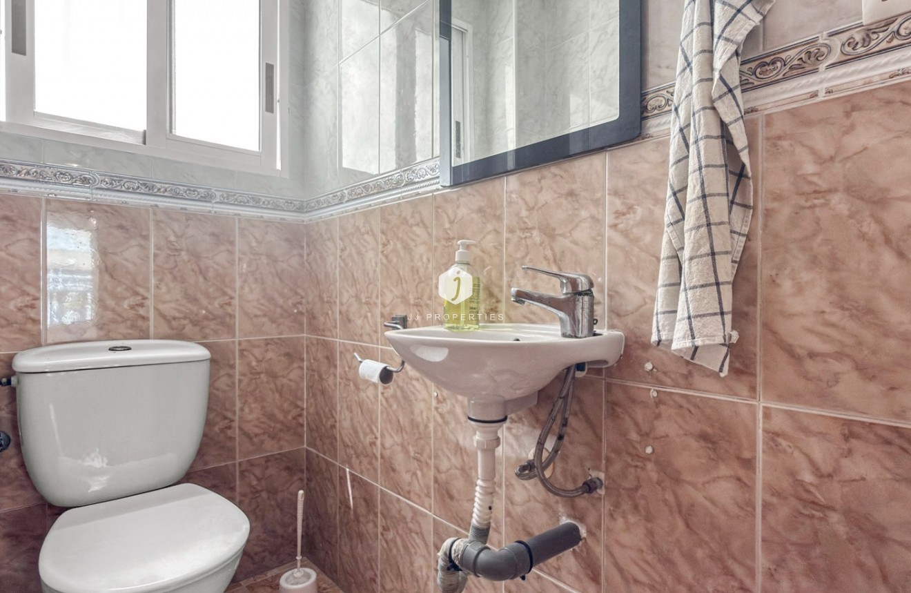 Tweedehands - Chalet -
Torrevieja - Costa Blanca