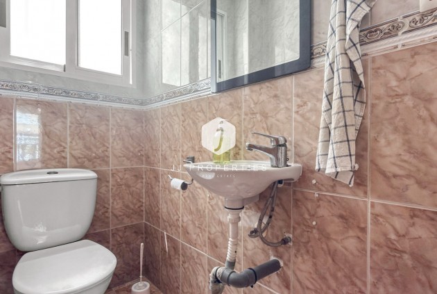 Tweedehands - Chalet -
Torrevieja - Costa Blanca