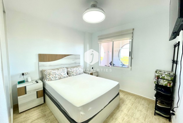 Tweedehands - Appartement / flat -
La Siesta - Costa Blanca