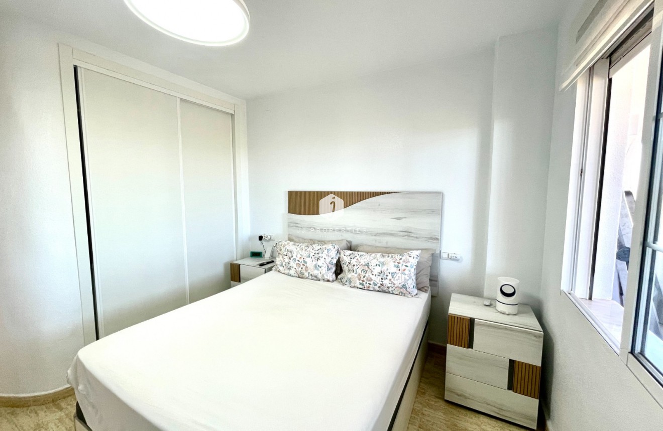 Tweedehands - Appartement / flat -
La Siesta - Costa Blanca
