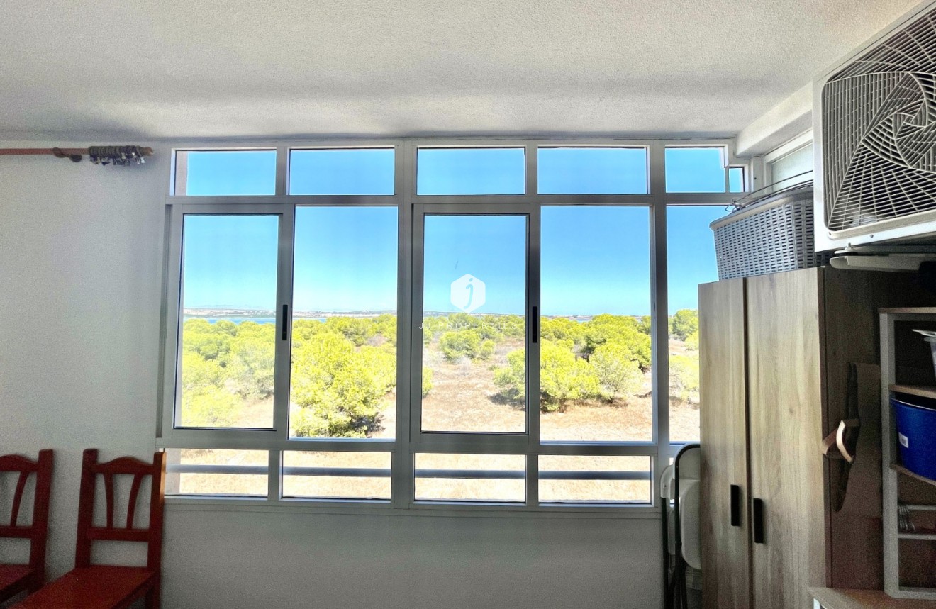 Tweedehands - Appartement / flat -
La Siesta - Costa Blanca