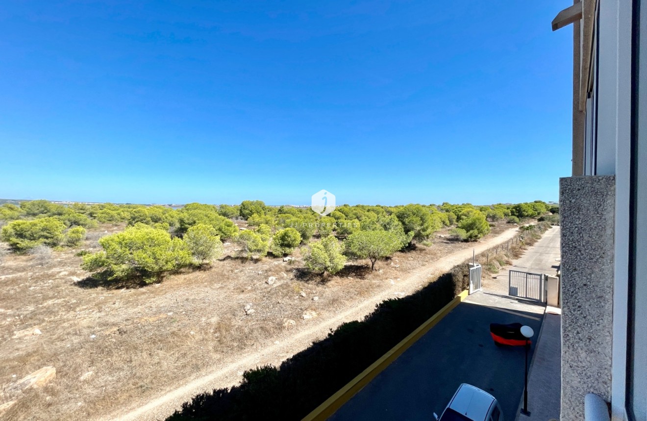 Tweedehands - Appartement / flat -
La Siesta - Costa Blanca