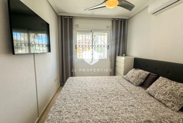 Resale - Chalet -
Los Altos - Costa Blanca