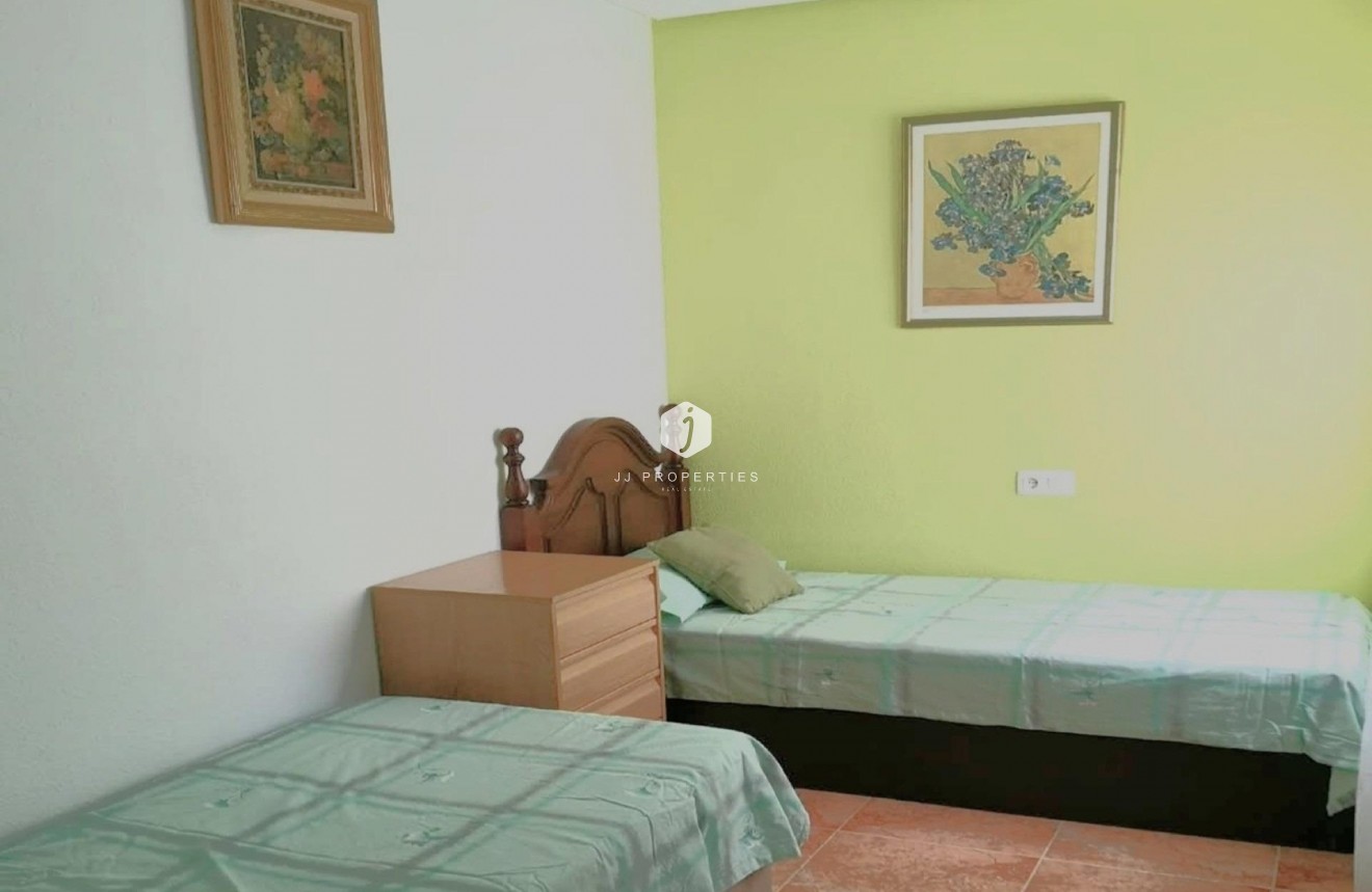 Tweedehands - Appartement / flat -
Torrevieja - PARQUE DE LAS NACIONES