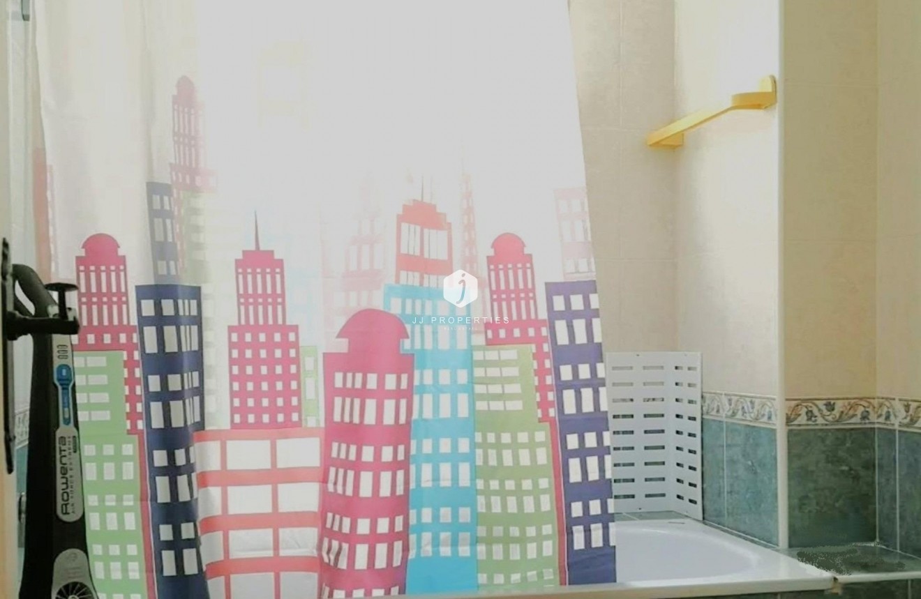 Tweedehands - Appartement / flat -
Torrevieja - PARQUE DE LAS NACIONES