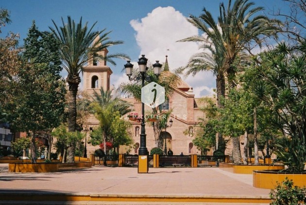 Tweedehands - Appartement / flat -
Torrevieja - PARQUE DE LAS NACIONES