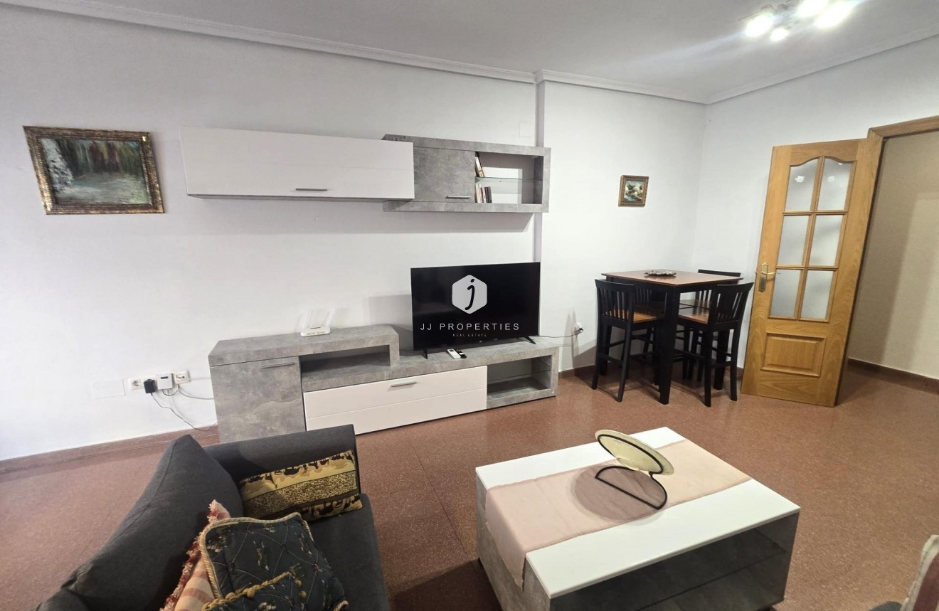 Tweedehands - Appartement / flat -
Torrevieja - Las Piscinas Naturales