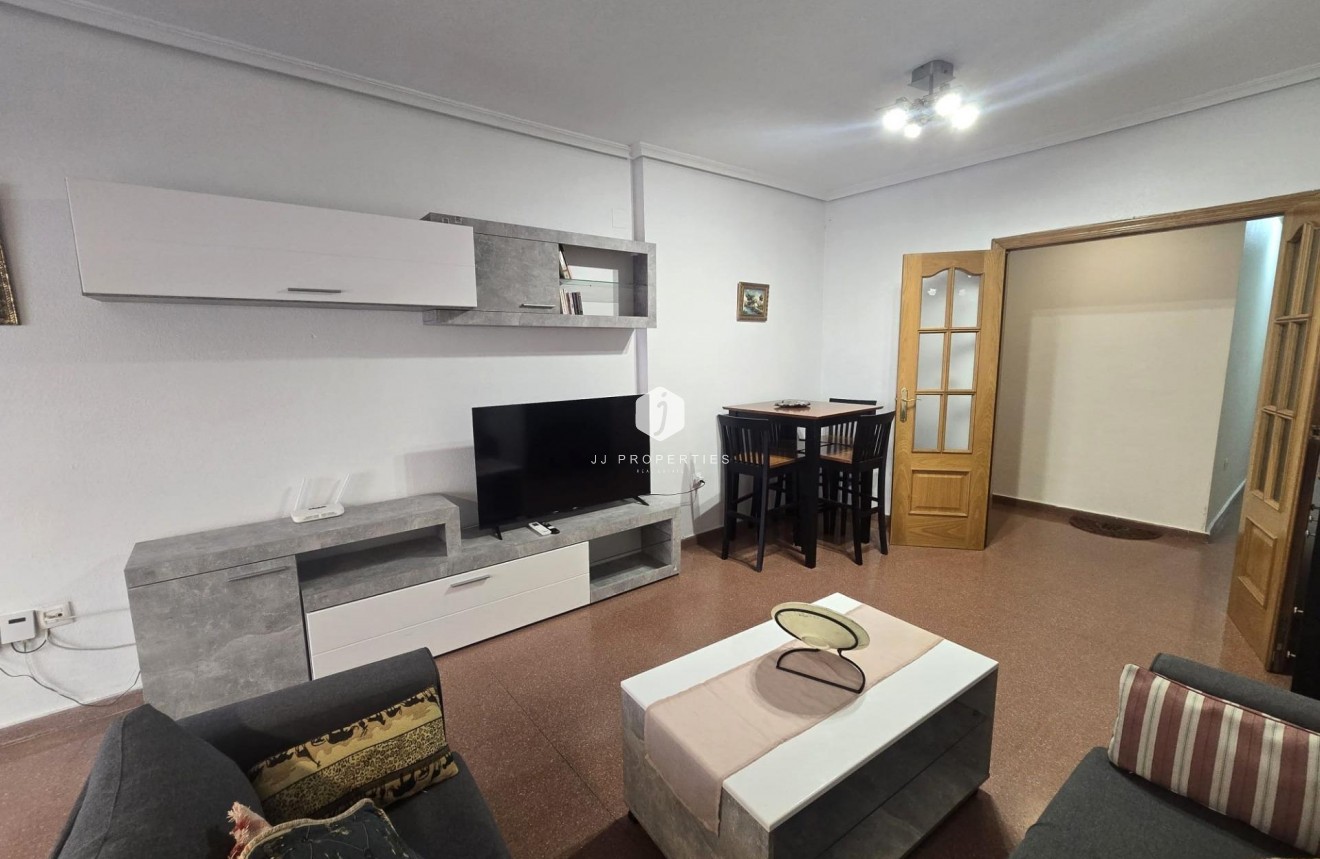 Tweedehands - Appartement / flat -
Torrevieja - Las Piscinas Naturales