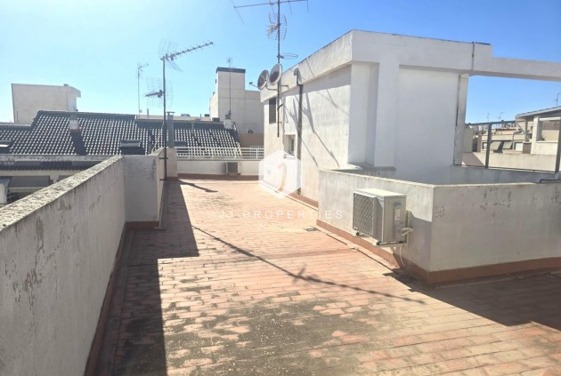 Tweedehands - Appartement / flat -
Torrevieja - Las Piscinas Naturales