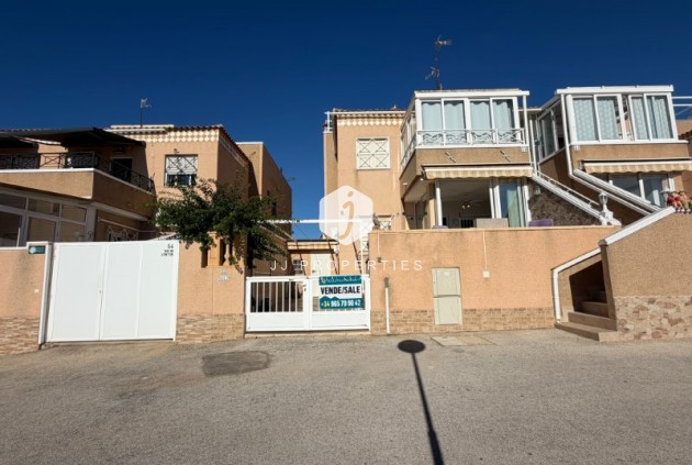 Resale - Apartment / flat -
Torrevieja - Costa Blanca