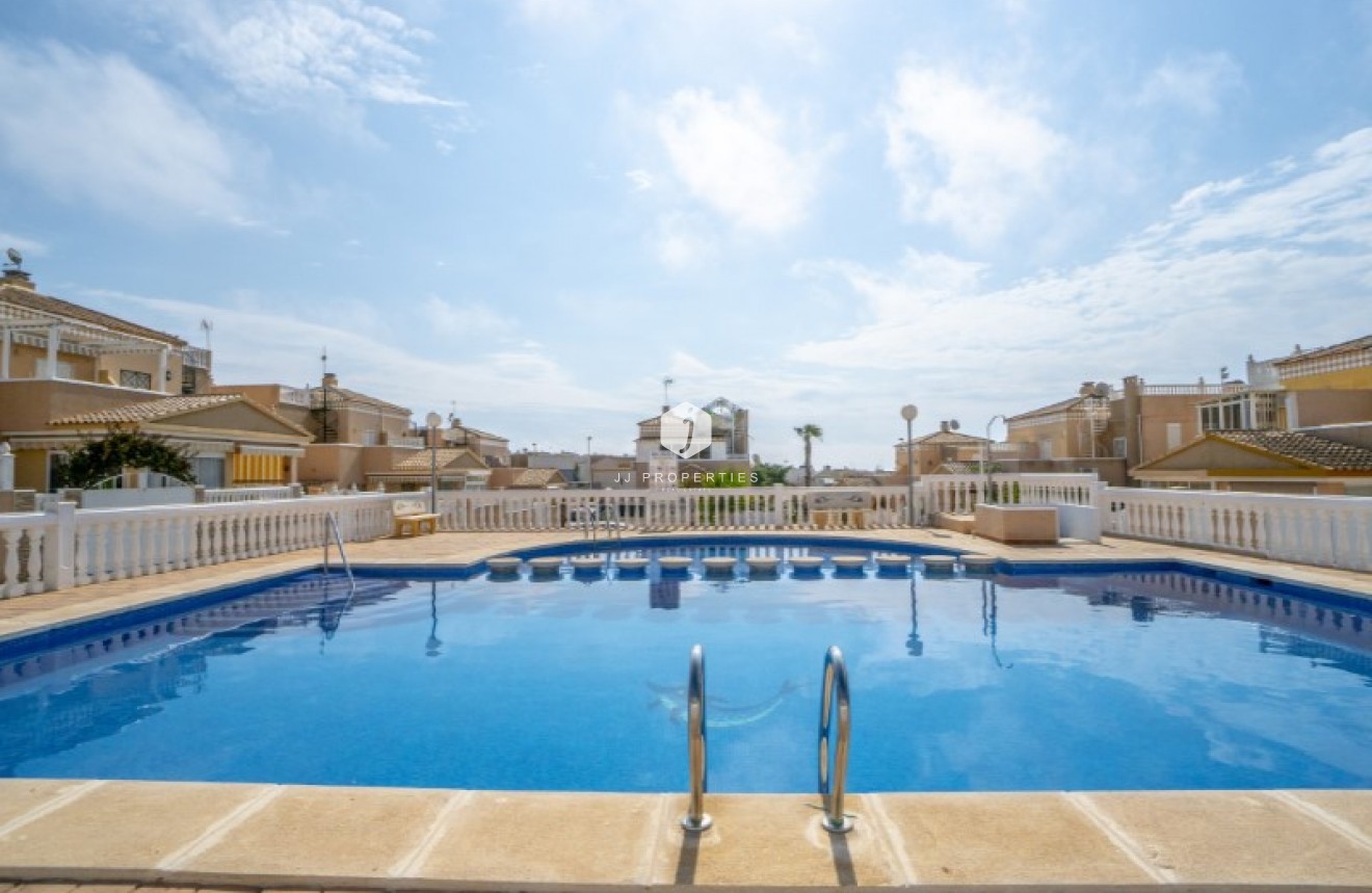 Resale - Apartment / flat -
Torrevieja - Costa Blanca
