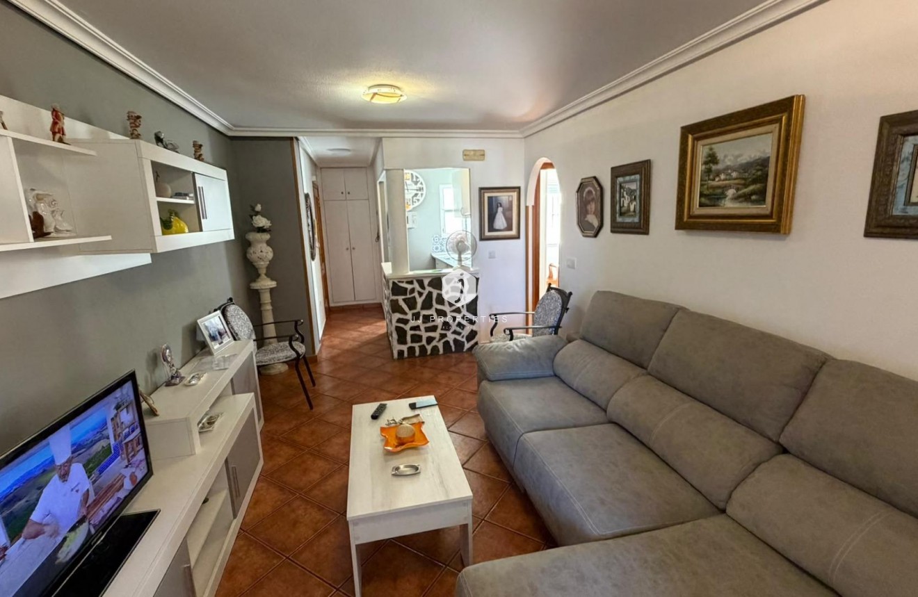 Tweedehands - Appartement / flat -
Torrevieja - Playa del Cura